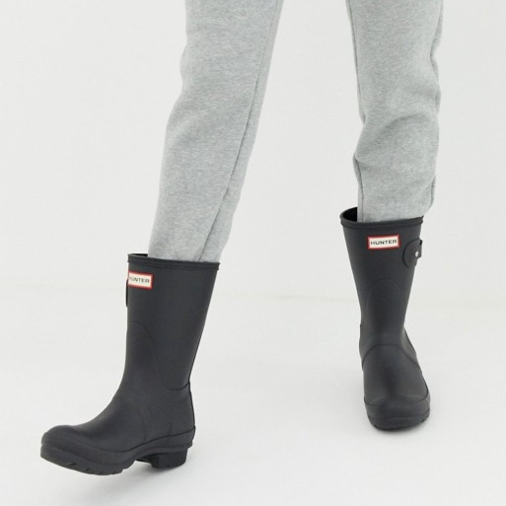 Hunter Original short wellington boots in black